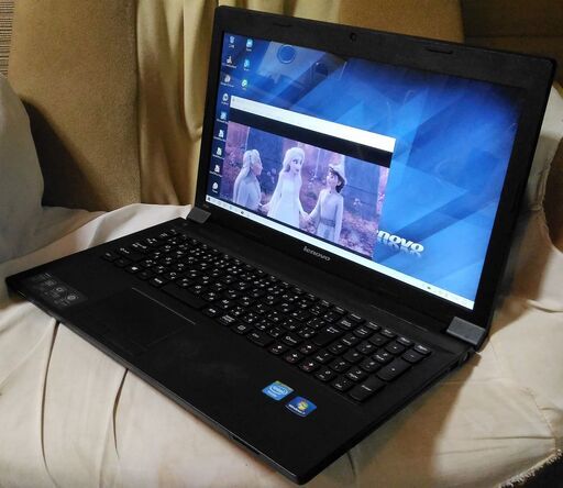 【けっこうきれい】第三世代 Lenovoノートパソコン ワイヤレスマウスプレゼント中 (15.6型 Ivy Bridge デュアルコア)