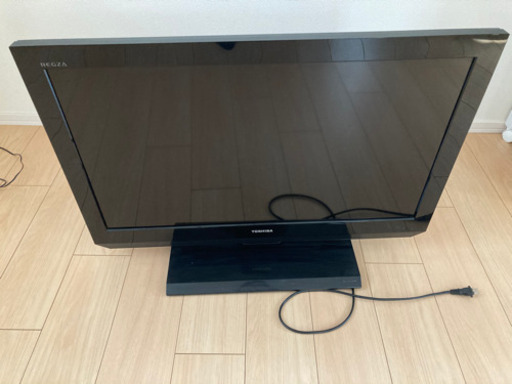 TOSHIBA 東芝　32型　テレビ