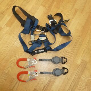 k233☆タイタン☆フルハーネス☆Mサイズ☆ランヤード2本付き☆良品☆サンコー