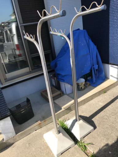物干し台　　錆もなく綺麗です。