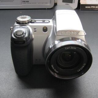 【値下】デジタルカメラ　SONY　ｃｙｂｅｒｓｈｏｔ　ＤＳＣ－Ｈ５