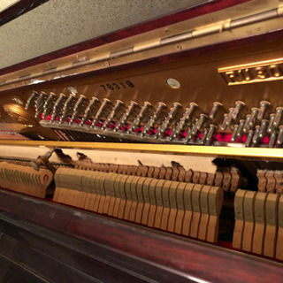 アップライト型ピアノ