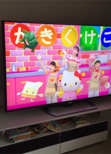 綺麗なシャープ 4K テレビ LC-60US40 60V型
