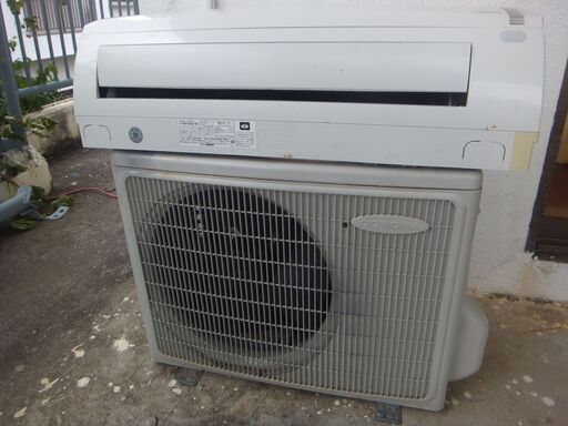 エアコン冷暖房コロナ ２０１５年製６～8畳用　２万５千円