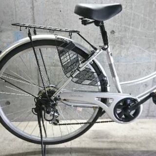自転車中古 ESCORT TOWN 外装6段変速 カゴリアキャリア付き 鍵新品 タイヤ26インチ カラーシルバー