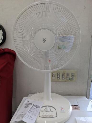 ラインのお友達追加で3%off扇風機 YAMAZEN YMT-K306 2017年製【安心の3ヶ月保証】自社配送時代引き可※現金、クレジット、スマホ決済対応※