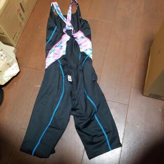 新品 アリーナ競泳水着 XOサイズ Fina スパッツ型