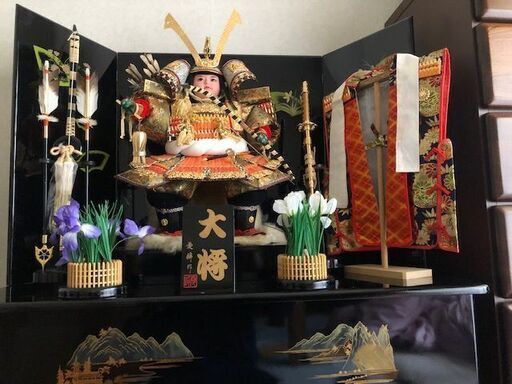 記念写真撮影に最適！ 陣羽織付き五月大将人形 愛峰作