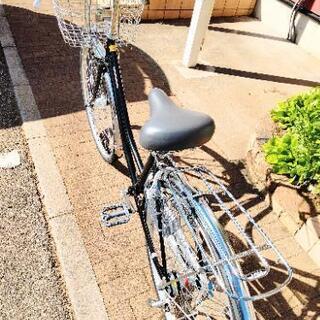 新品同様　自転車（26型、変速付き、クロ、）