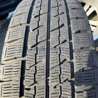 スタッドレス　215 60 16 