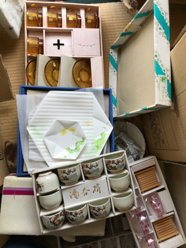 【至急！】全て引き取ってくれる方！