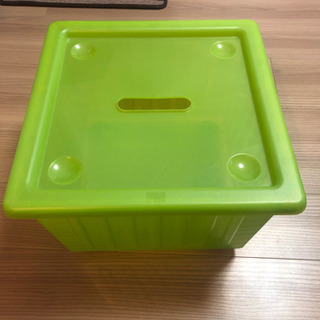 【ネット決済】IKEA 蓋付き　キャスター付き　ボックス
