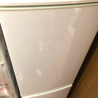 SHARPシャープ　冷蔵庫 (167L・つけかえどっちもドア) 2ドア