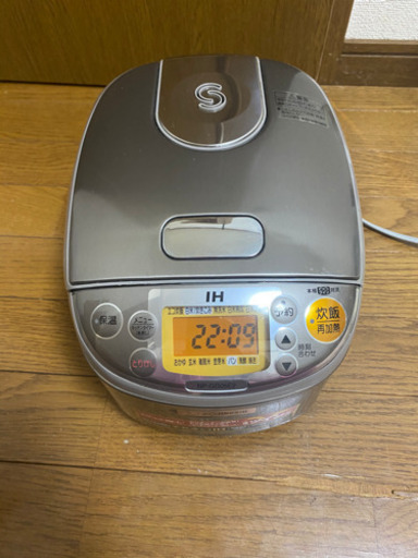炊飯器