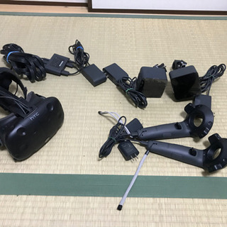 中古VR機器](相談可能)HTC Vive kit (Viveヘッドセット、Vive