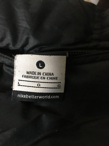 Nike ナイキダウンジャケットダウンコートlサイズリバーシブル黒 Nico 幕張 本郷のジャンパー メンズ の中古 古着あげます 譲ります ジモティーで不用品の処分