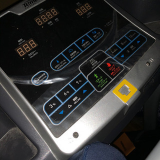 値下げ。ルームランナー トレッドミル Tempo T82 テンポ ティー82 電動 