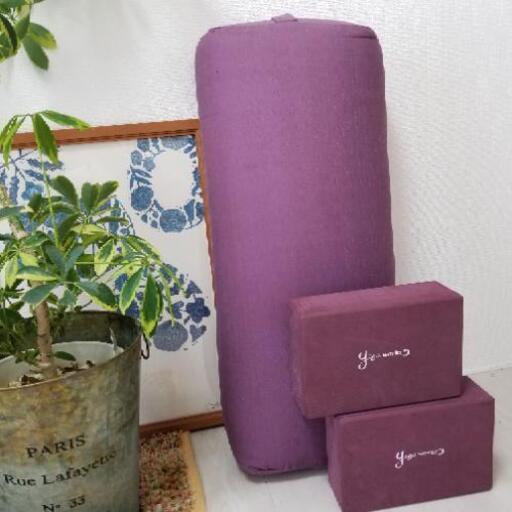 yoga works ボルスター＆ヨガブロックセット