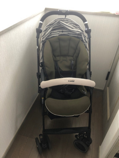 【値下げ】コンビ ベビーカー メチャカルオート4キャスcompactエッグショックlotta