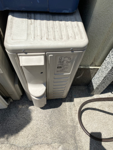 白くまくん　HITACHI エアコン