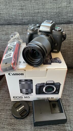 CANON EOS M5【EF-M18-150 IS STM レンズキット】（ミラーレス一眼カメラ）