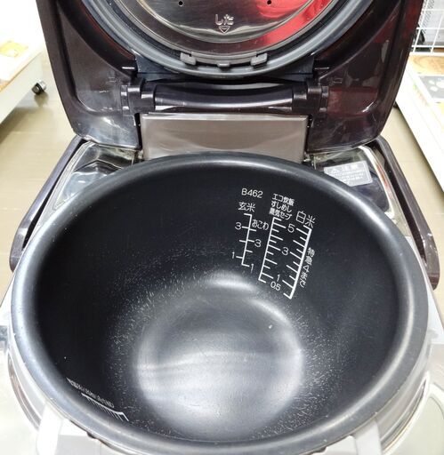 象印 炊飯器 NP-WD10 中古品 5.5合炊き  2016年製