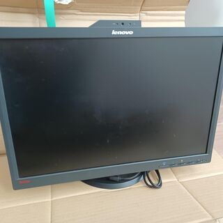 デスクトップPC　レノボ　モニター