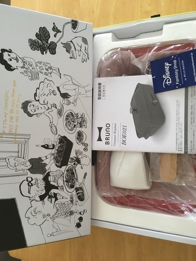 新品　Brunoコンパクトホットプレート　レッド(ミッキー\u0026ミニー)