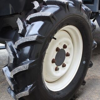 【SOLD OUT】クボタ トラクター KL33 フロントローダー 33馬力 キャビン エアコン パワステ 自動水平 Uシフト オートヒッチ フロントタイヤ新品【清掃・整備済】【農機具でっく】【福岡】【トラクター】