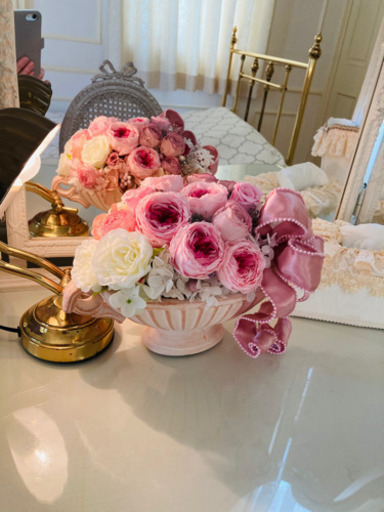 ロココ調プリザーブド Flowerアレンジ新品