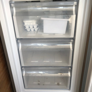 美品　ハイアール　冷凍冷蔵庫　218l 17年製
