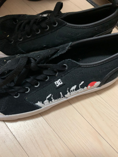DCシューズ