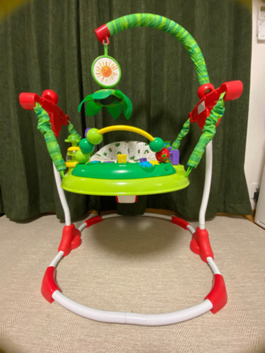 はらぺこあおむし　アクティビティジャンパルー