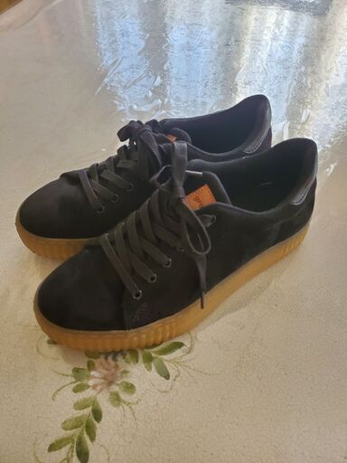 ２４cm 彡grace Gardenスニーカー彡美品 冠婚葬祭 通学 Ayanon 西山天王山の靴 スニーカー の中古あげます 譲ります ジモティーで不用品の処分
