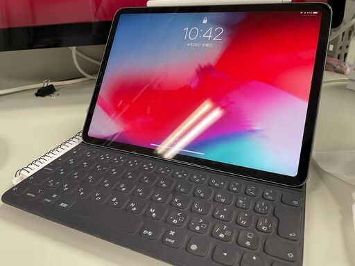 iPad Pro (第2世代)11インチ キーボードApple Pencil付き