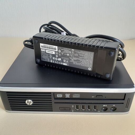 【取引中】☆省スペースデスクトップパソコン☆　HP　Compaq　Elite　8300　SSD240GB　Windows10