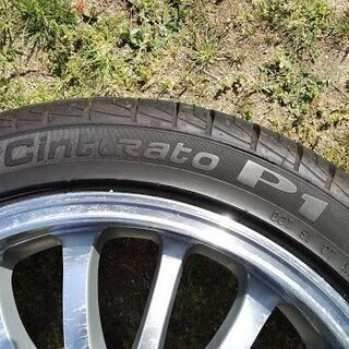 215/45/17タイヤ、アルミホイール