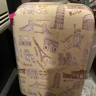 hideo design スーツケース