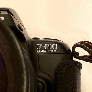 【中古美品】ニコンF-601 一眼レフカメラ　レンズTAMRONタムロン