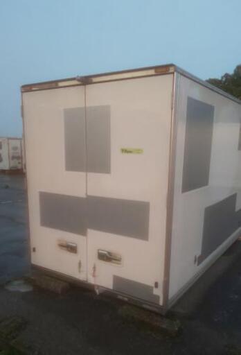 【香取市山之辺】【鍵付き】【床はステンレス】【3t車でも配送可】中古コンテナ 長さ約350cm×幅188cm×高さ220cmくらい 配送可 No.AM-4