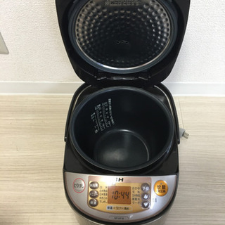 半額以下 象印 炊飯器 NP-HF18型 ¥50000→¥15000
