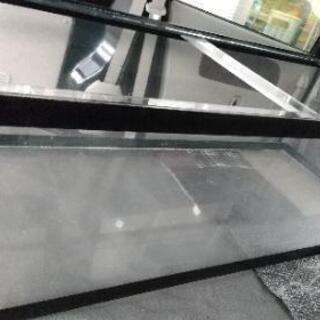 アクリル水槽1500x600x450 t8 熱帯魚 爬虫類