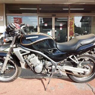 NO.3790　バリオス（ＢＡＬＩＵＳ）　水冷４サイクル１６バルブ４気筒２５０ｃｃ　メッキショート管　ブラック／ゴールドライン　☆彡 NO.3790 バリオス（BALIUS） 水冷4サイクル16バルブ4気筒