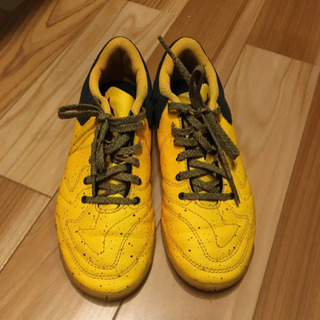 adidas フットサルシューズ 21.5cm