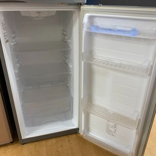 M9396 　ダイウ― 2ドア　冷蔵庫　2014年製　227L　DR-B23AS　送料B　札幌　プラクラ南9条店　カード決済可能 M9396 ダイウ― 2ドア 冷蔵庫 2014年製 227L DR-B23AS 送料B 札幌 プラクラ