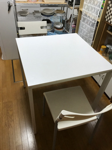 ダイニングテーブル　2人用　ホワイト