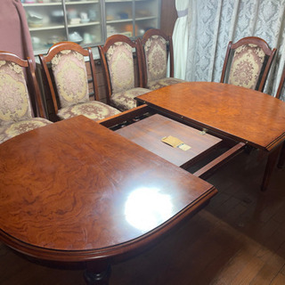 お値下げ致しました アンティーク カリモク ダイニングテーブル 伸縮式