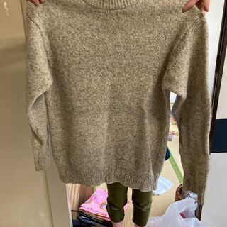 ウール100％セーター2枚＋黒セーター1枚【無料】