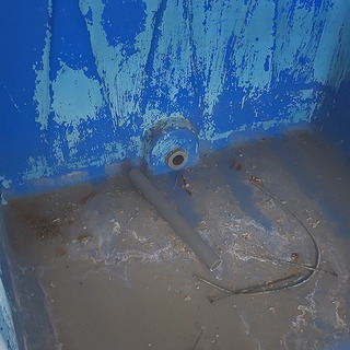 ■値下げ【中古】水槽 外寸幅2360mm×奥行1150mm×高さ750mm