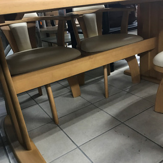 【お値下げ！】便利な5点セット！ 回転チェア ダイニングセット